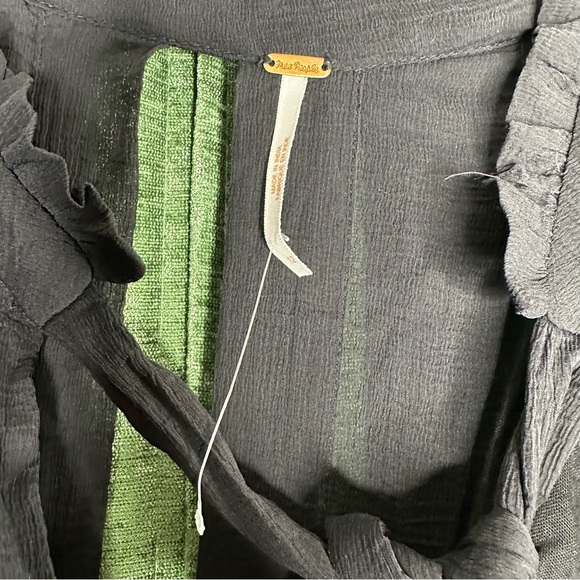 FREE PEOPLE YOU AND I FRILL MINI DRESS Sz 12 - Picture 5 of 10